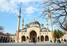 Türkiye’de Dini ve Kültürel Geleneklerin Önemi The Importance of Religious and Cultural Traditions in Turkey