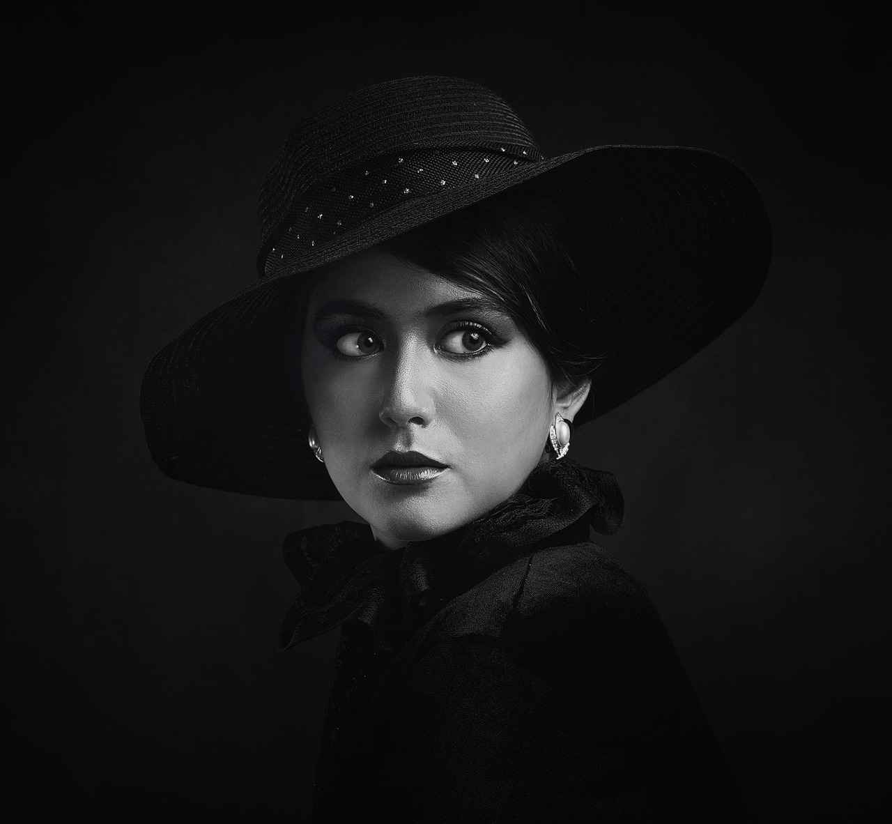 Kumaş Boyası ile Kendi Moda Defilenizi Oluşturun