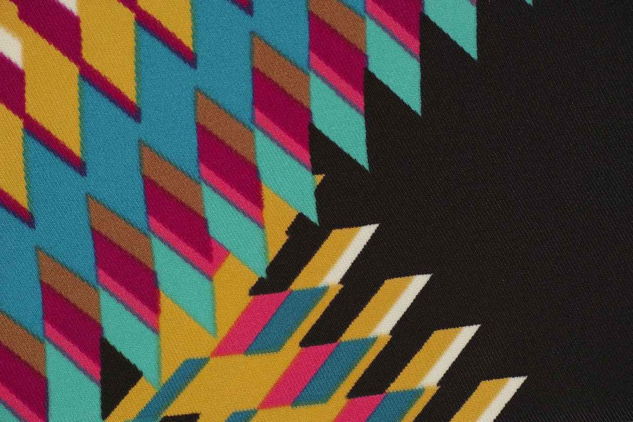 Kumaş Boyası ile Sıcak Yaz Günlerine Renk Katın